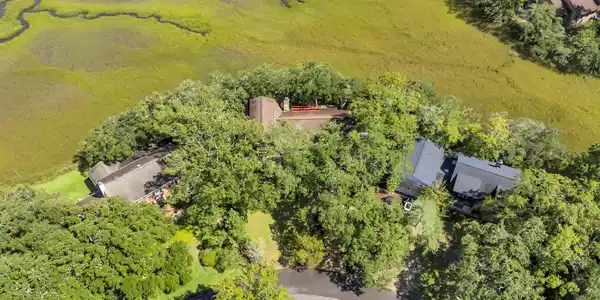 Image 2: 16_DJI_20260820153208_0056_D_mls