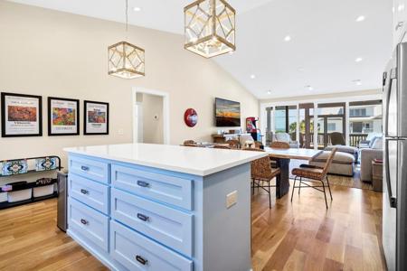 1701 A Palmetto Boulevard