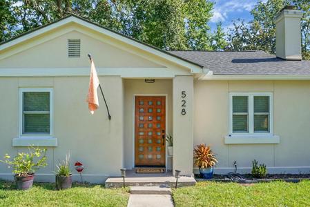 528 Parkwood Estates Drive