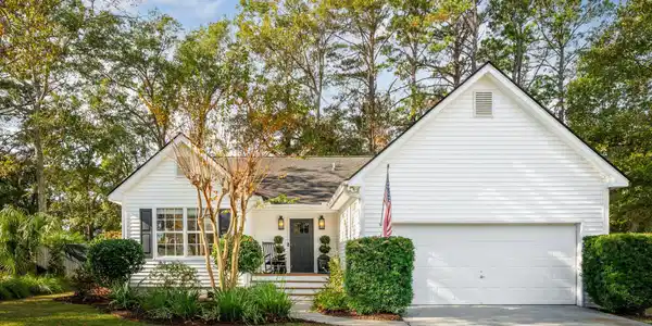 634 Bridlewood Lane
