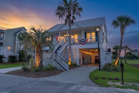 8 Battery Park Road
