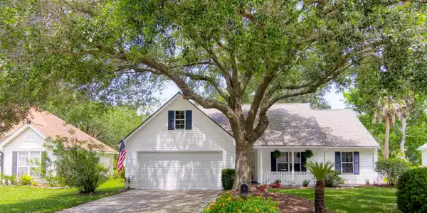 1264 Center Lake Drive