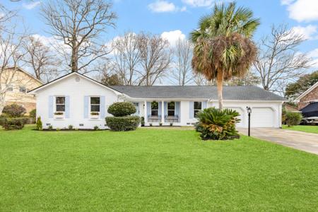 4 Brigadier Drive, Charleston SC 29407