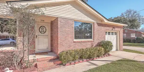 1114 Lighthouse Boulevard, Charleston SC 29412