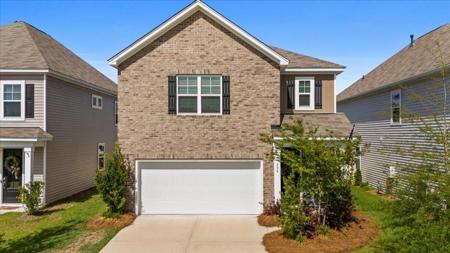 995 Sago Palm Court