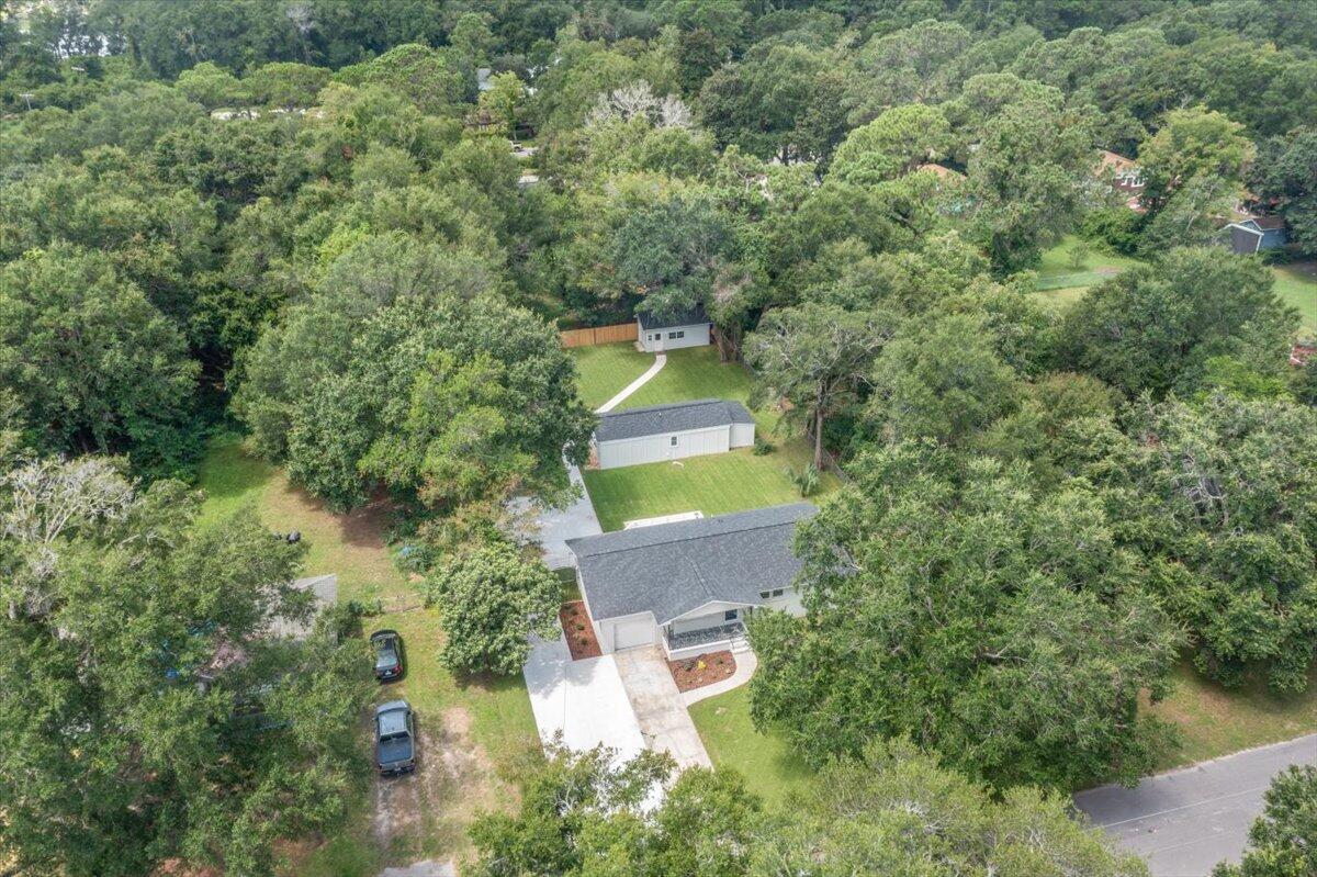 Image 3: One of a Kind Property!!