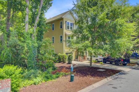 1184 Dingle Road