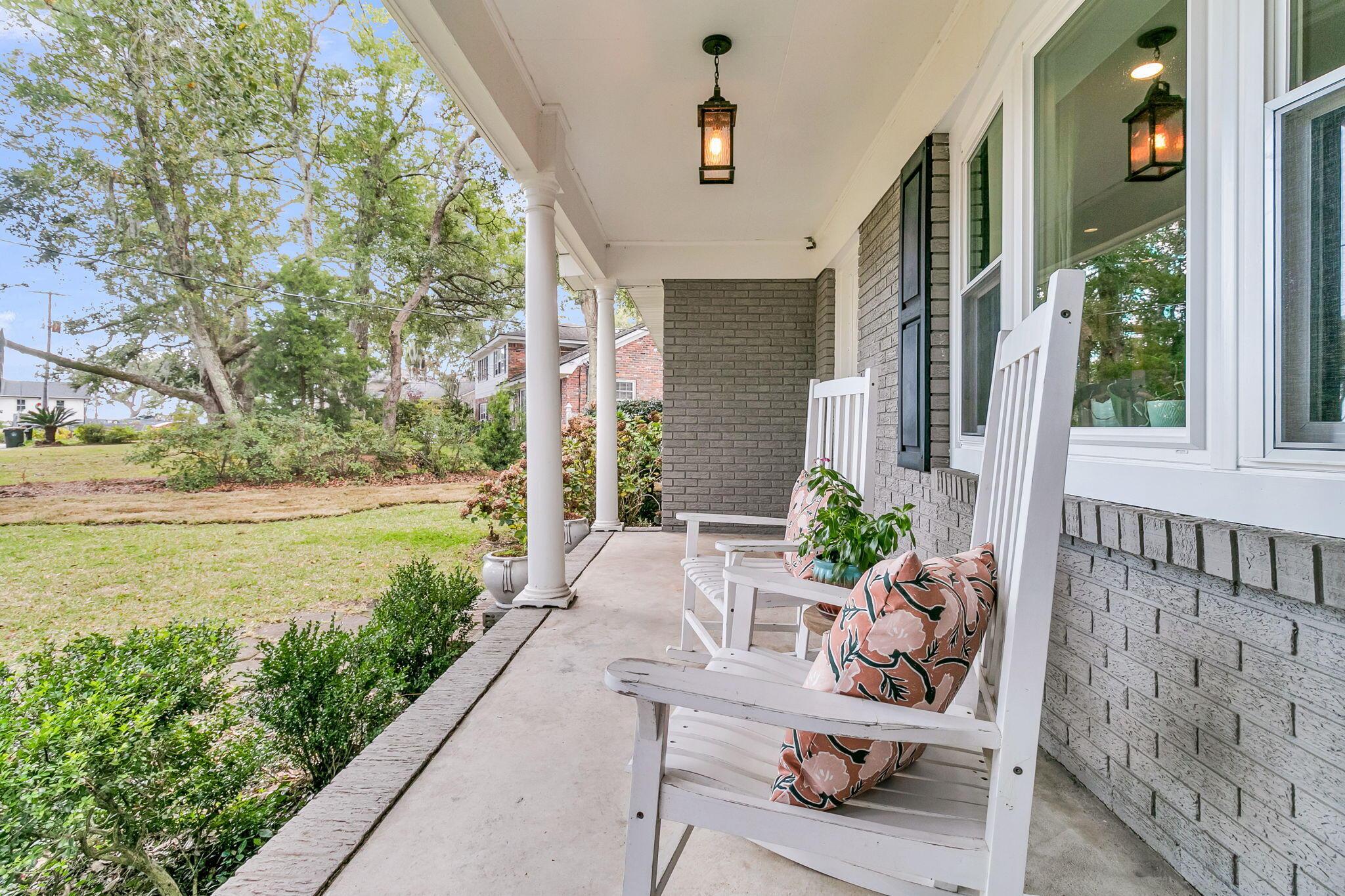 Image 2: CREM - 922 Preston Rd-49