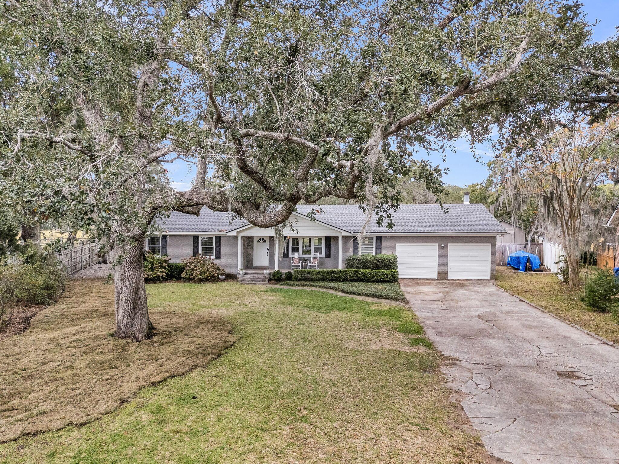 Image 4: CREM - 922 Preston Rd-1