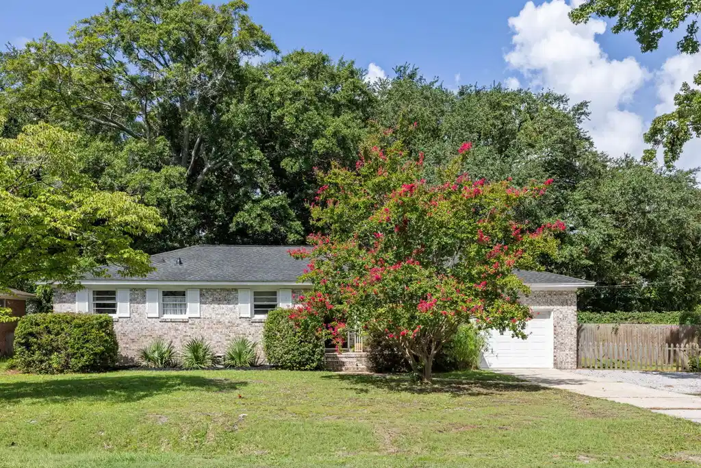 Image 1: 1-web-or-mls-1357 Ashley Hall Rd- Coasta