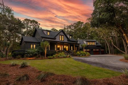 4028 Gnarled Oaks Lane