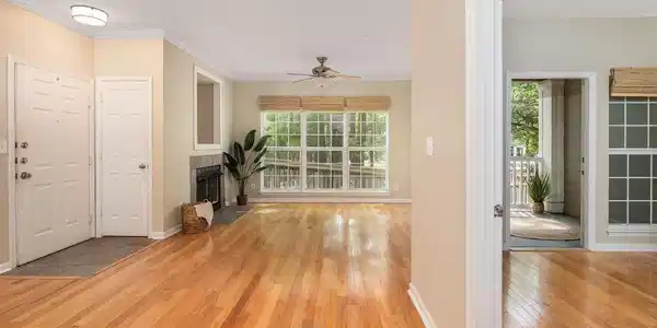 700 Daniel Ellis Drive