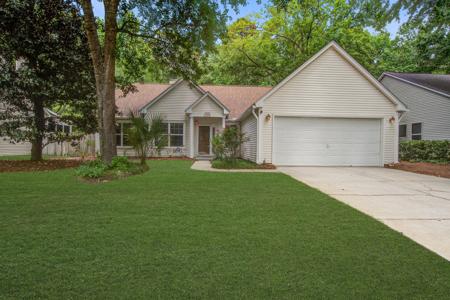 2154 Country Manor Dr Drive