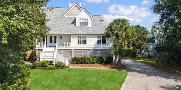 6 Intracoastal Court