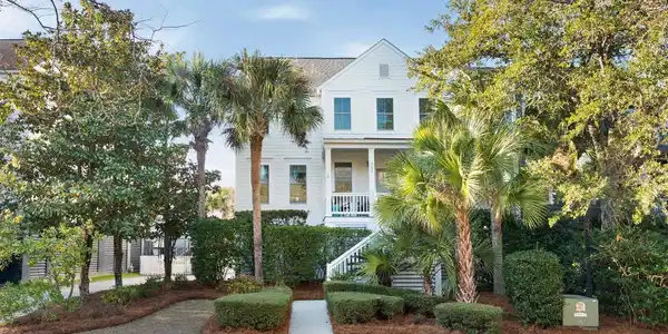 303 S Ladd Court