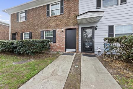 21 Rivers Point Row