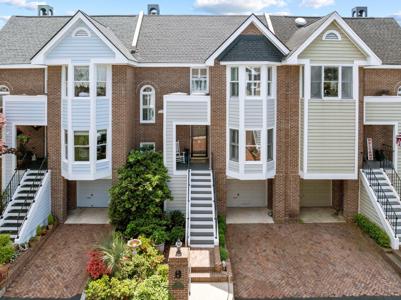 11 Harleston Place