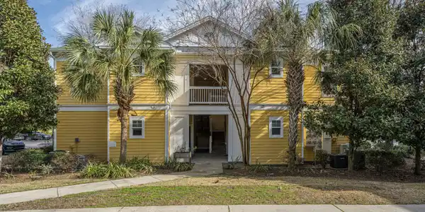 2127 Chatelain Way