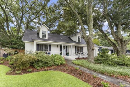 1114 Meadowcroft Lane