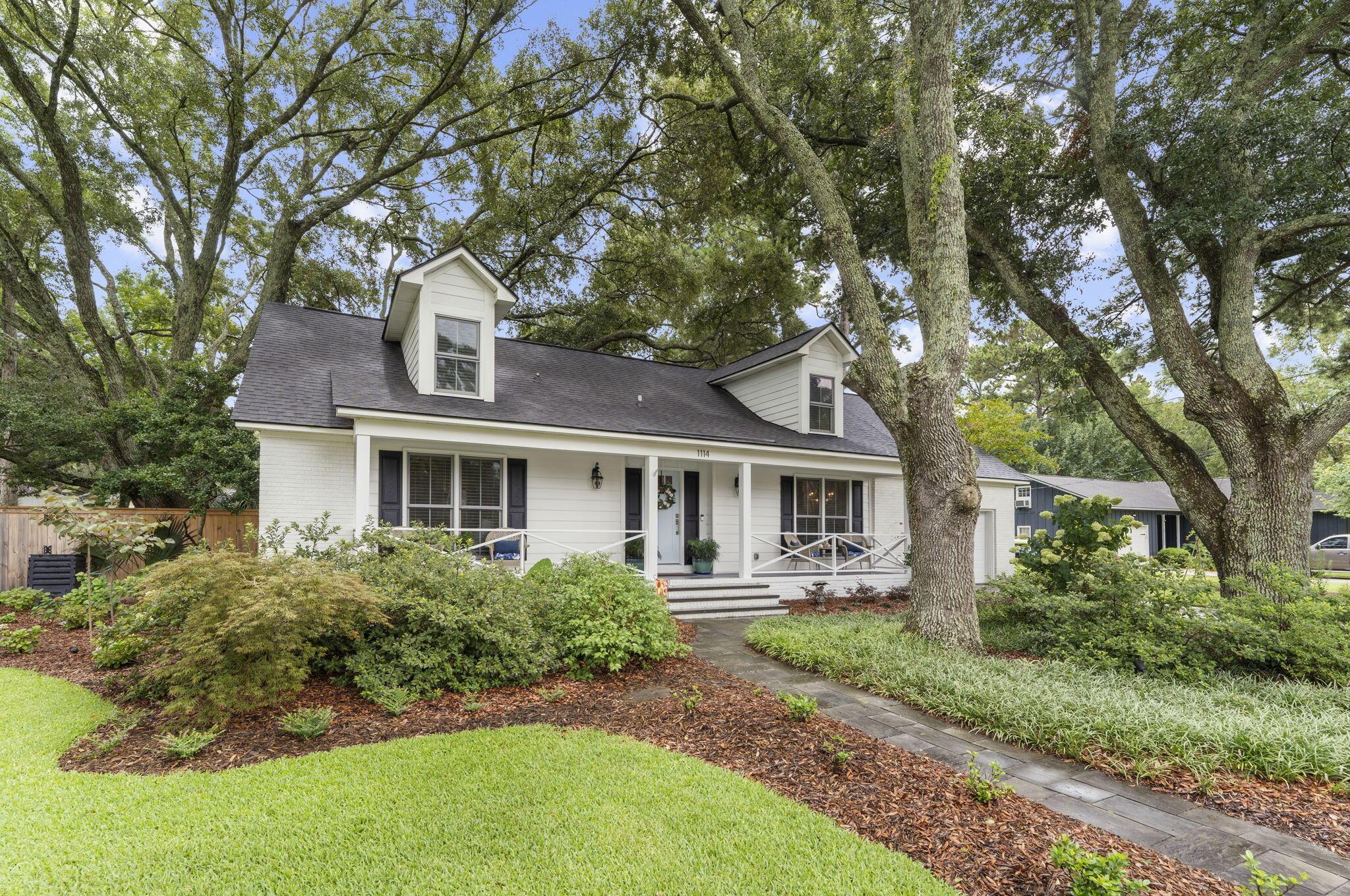 Image 1: 1114 Meadowcroft Lane