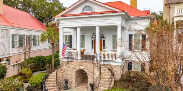 98 W Shipyard Road, Mount Pleasant SC 29464