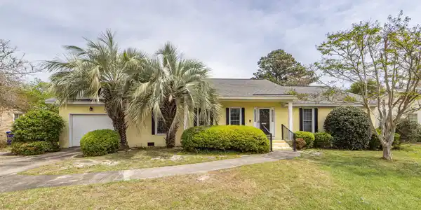 916 Searle Court, Mount Pleasant SC 29464