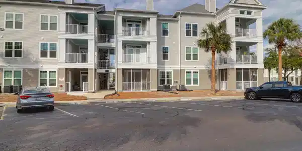 130 River Landing Drive