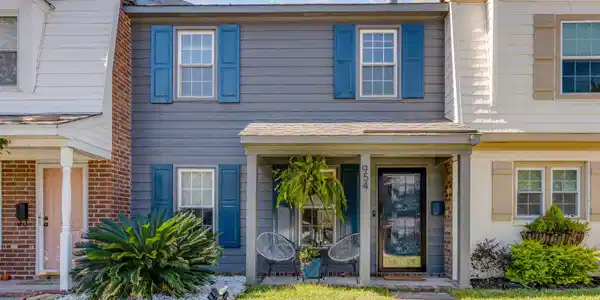 954 Fowler Court