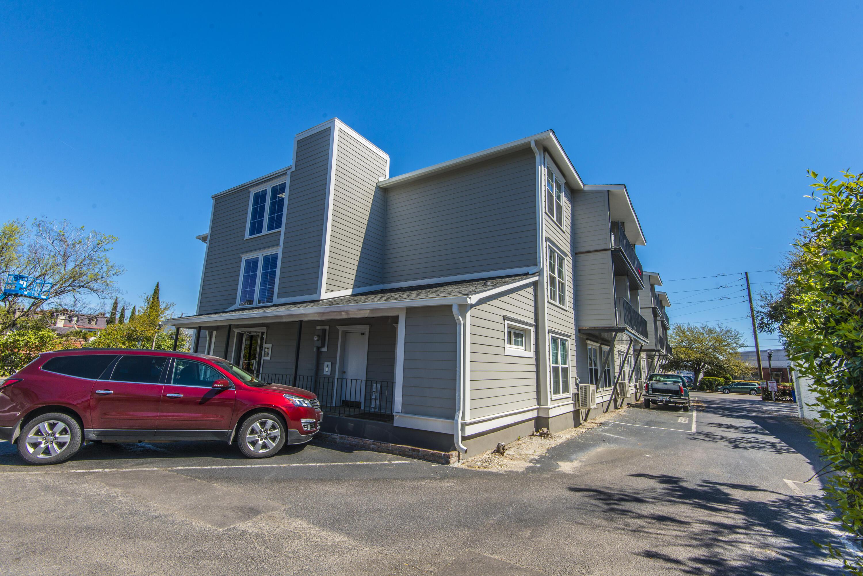 Image 4: Rear Elevtion