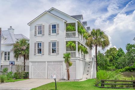 112 Middle Street