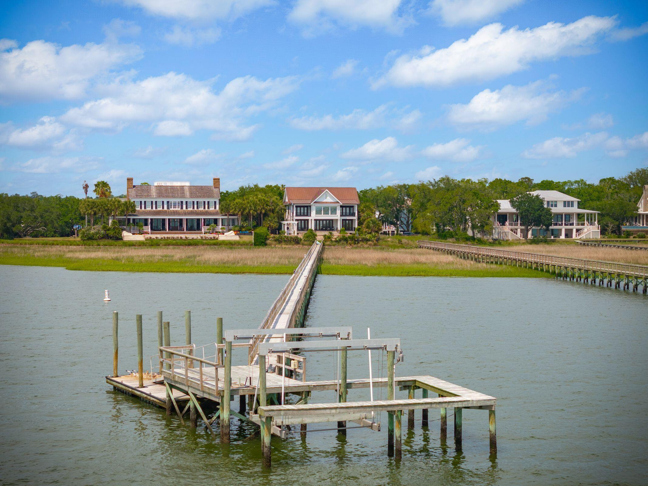 Image 2: 1_104BeachSt-KeenEyeMarketing-001