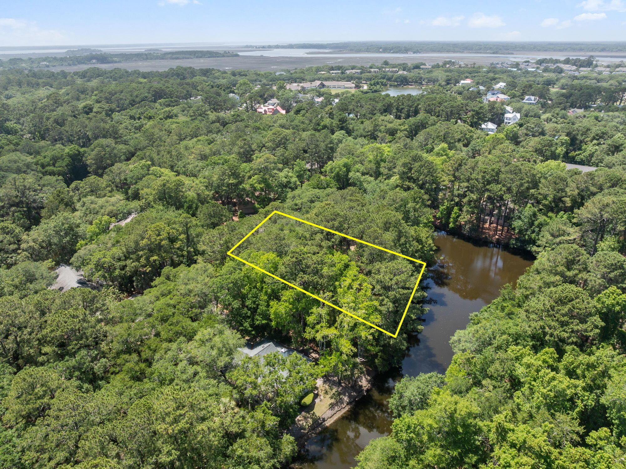 Image 2: 8-web-or-mls-2714 Old Forest Dr-9