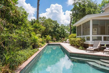 1063 Plantation Lane