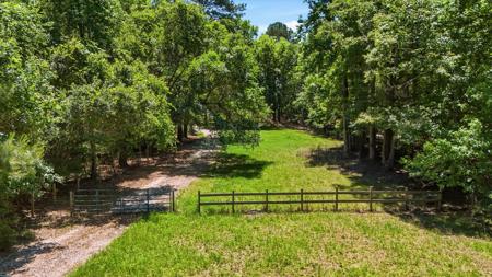 5755 Nutall Road