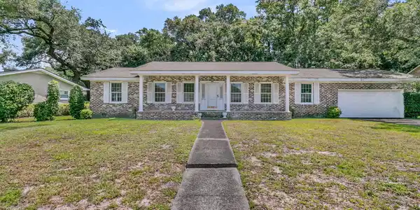 1351 Winchester Drive