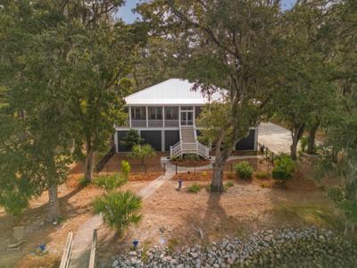 8606 Glascow Island Lane