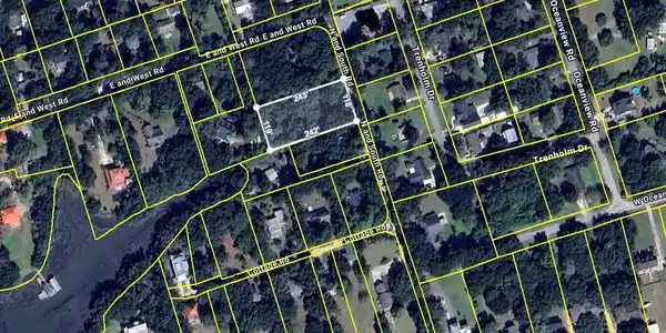 1327 North And South Road