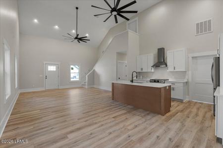 2021 Lafayette Street