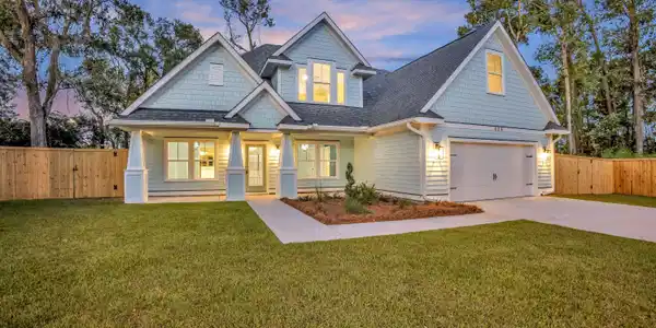 804 Waxwood Lane