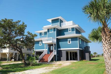 3610 Yacht Club Road