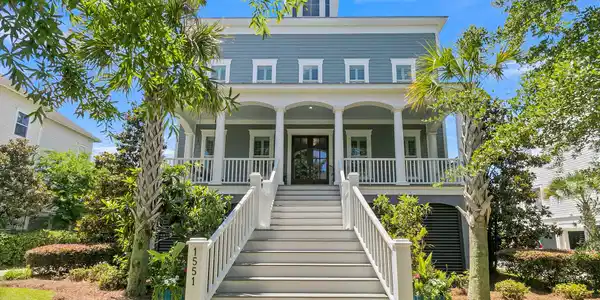 1551 Wando Landing Street