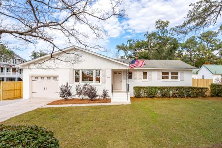 2260 Woodland Shores Road