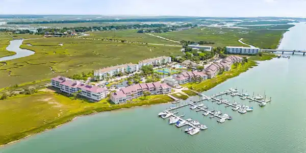 152 W Mariners Cay Drive