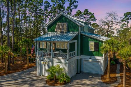 8711 Crawford Island Lane
