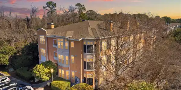 1423 Telfair Way