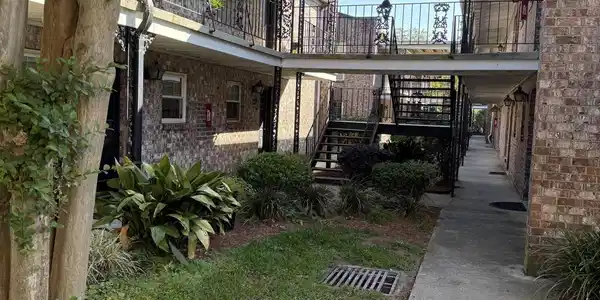 867 Colony Drive