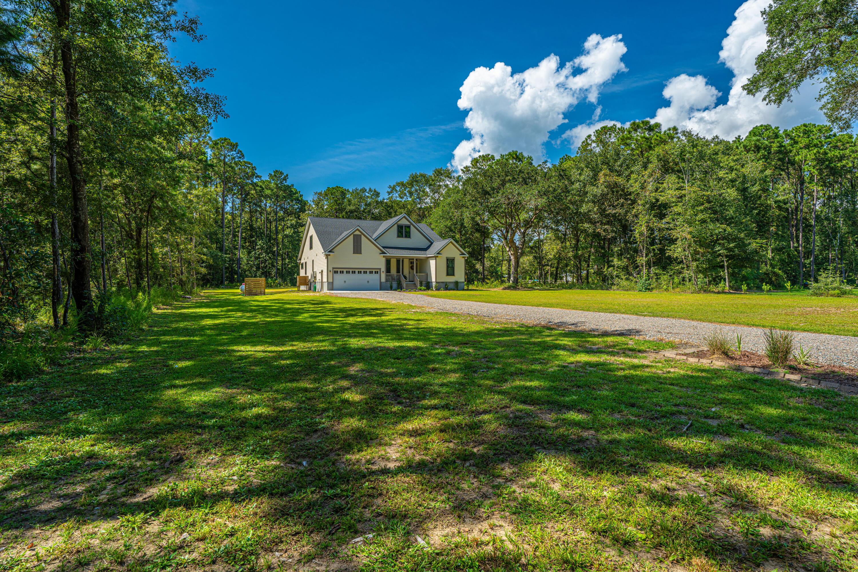 Image 2: 873GrannysLane094