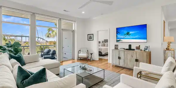 212 Cooper River Drive