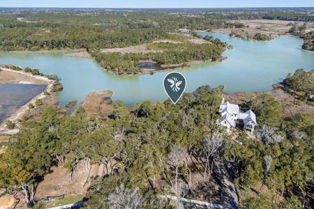 8111 Jack Island Drive