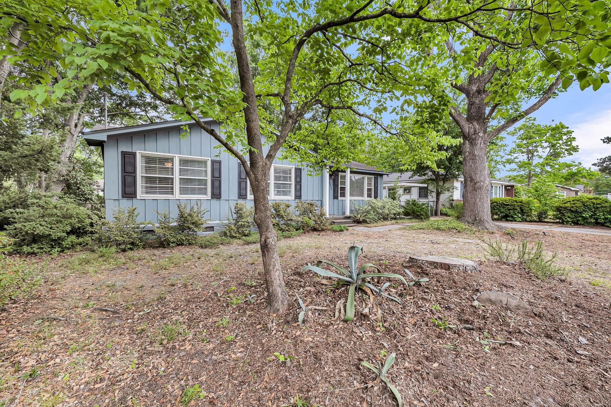 Image 3: 1326 Stoney St